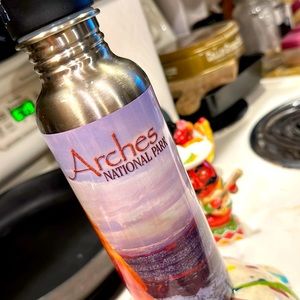 NWOT Arches Nat'l Park Utah Hiking Bottle